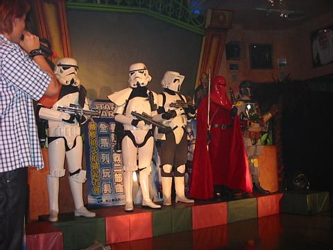 TW-Hasbro23.jpg (31087 bytes)