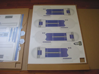 r2d204.jpg (27636 bytes)