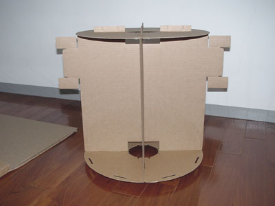 r2d208.jpg (22019 bytes)